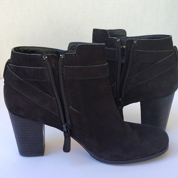 Cole Haan Black Suede ankle boots size 7 - Picture 4 of 10